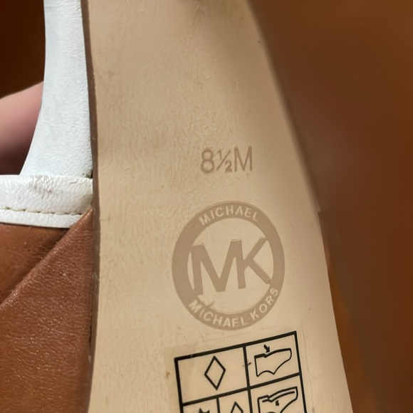 MICHAEL KORS Adria Ankle-Strap Camel High Heels. Acceptable Condition Size 8 1/2 - Picture 6 of 6